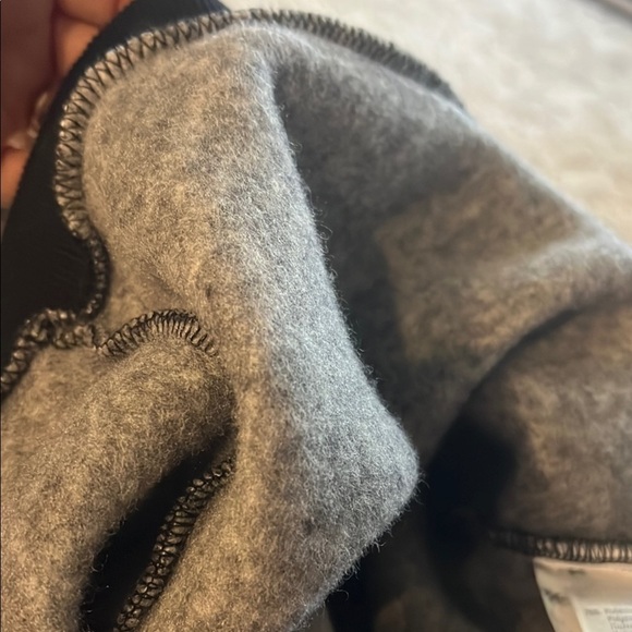 Mayoral Boy's cotton blend Pull Over Long Sleeve Sweater, Shawl Neck, Size 3 - Picture 6 of 6